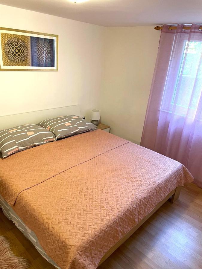 Apartment Dida Krk Town Luaran gambar